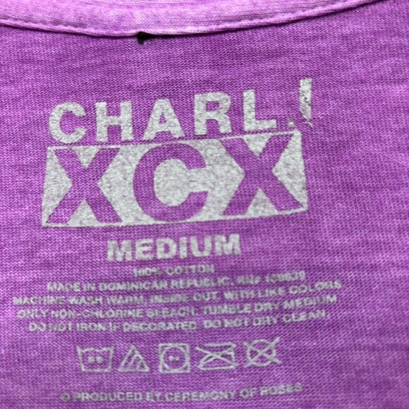 Charli XCX purple T-Shirt Size Large - Picture 4 of 4